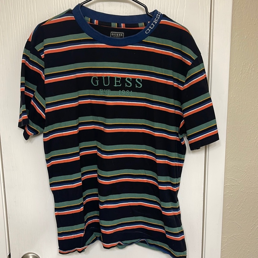 Guess Mens striped short sleeve shirt